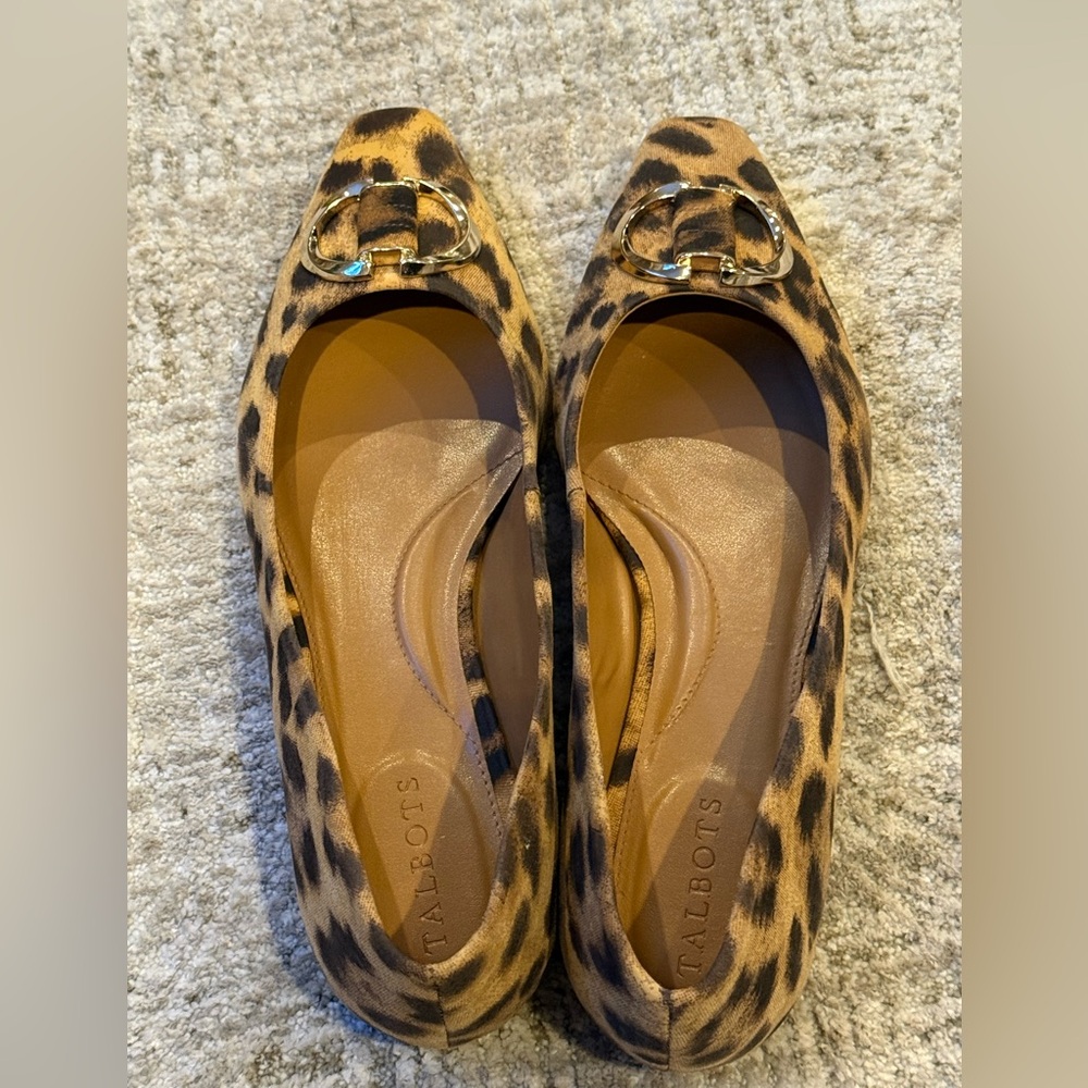 Leopard Print Ballet Flats with Gold Hardware